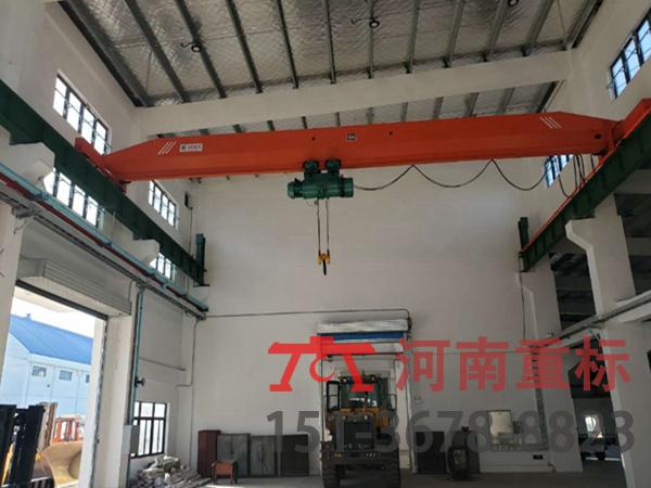 2噸懸掛式行車操作規(guī)范與日常檢查要點